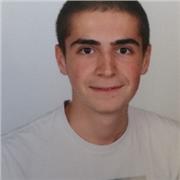 Professeur de Mathématiques pour collegiens et lycéens. Je peux donner des cours en ligne et dans les villes de Paris et de Boulogne-Billancourt. Je suis diplomé d'un baccalauréat scientifique et actuellement en étude de maths-info à l'université de Paris